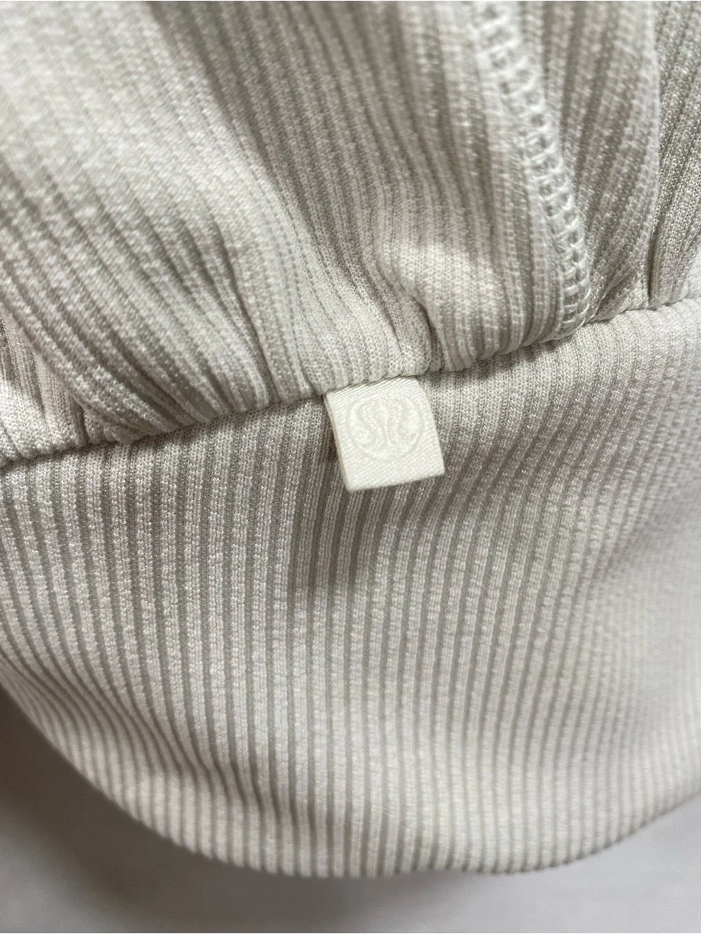 Lululemon Ribbed Softstreme Cropped Jacket Bone White Cream Size 2 Coat